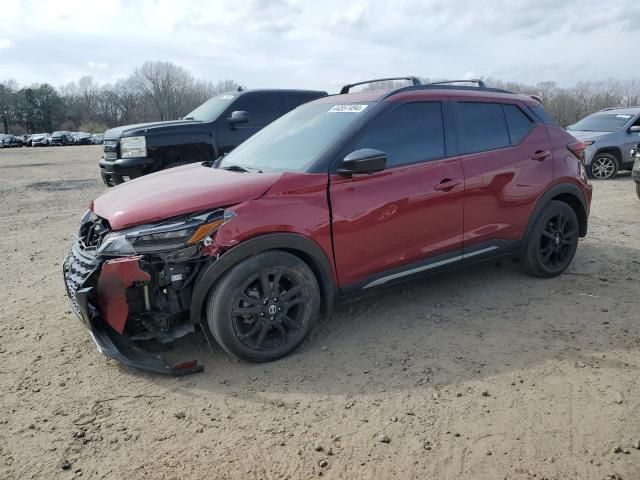 2021 Nissan Kicks SR