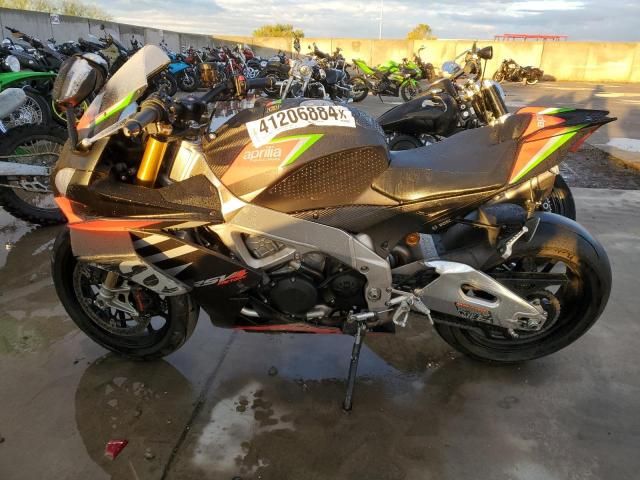 2020 Aprilia RSV4 1100