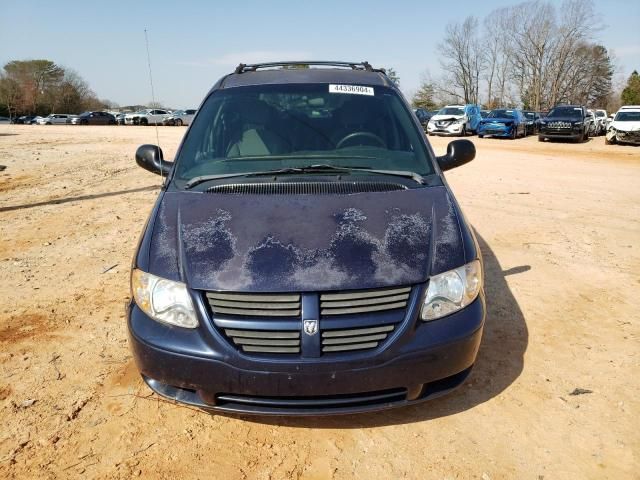 2005 Dodge Caravan SXT