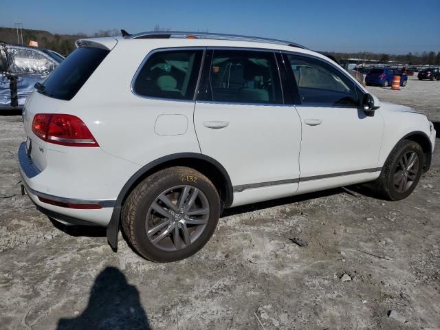 2015 Volkswagen Touareg V6