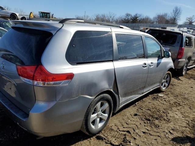 2011 Toyota Sienna LE