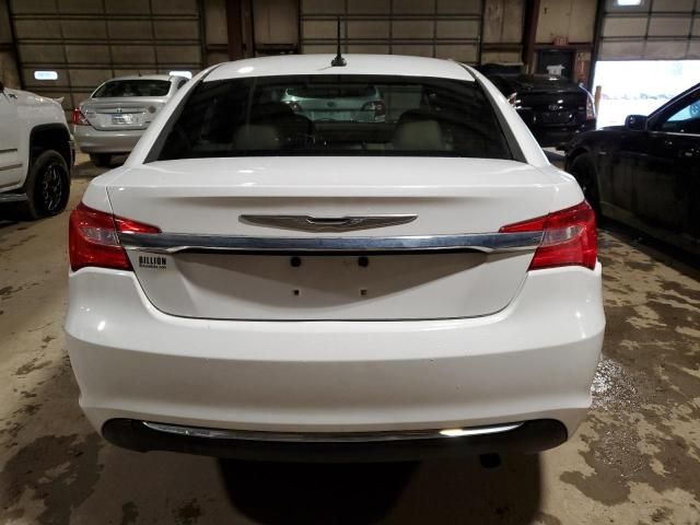 2011 Chrysler 200 Touring