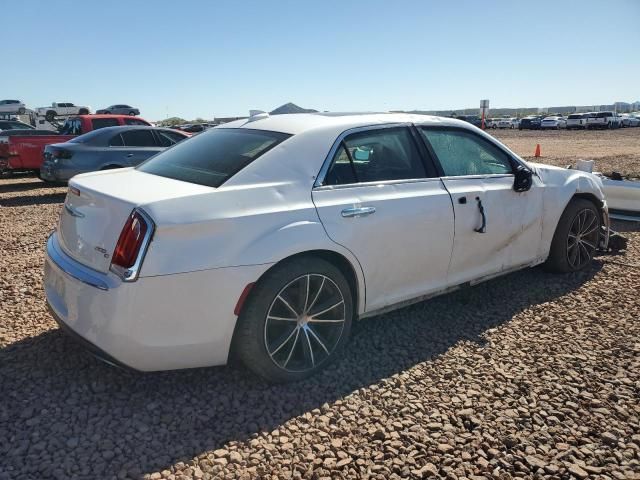 2016 Chrysler 300C