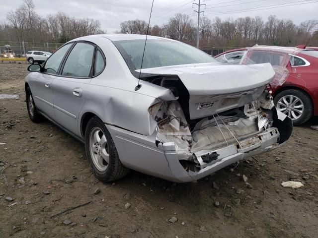 2005 Ford Taurus SE