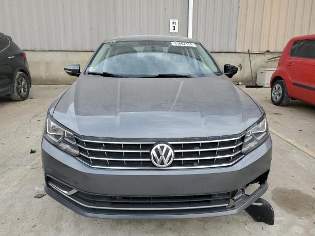 2016 Volkswagen Passat S