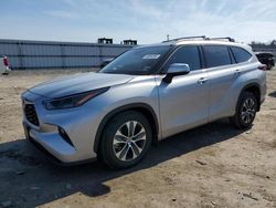 Salvage cars for sale from Copart Fredericksburg, VA: 2022 Toyota Highlander XLE