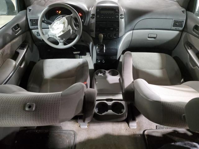 2008 Toyota Sienna CE