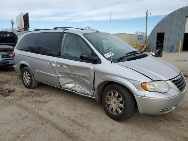 2007 Chrysler Town & Country Touring