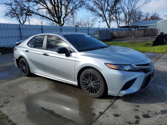 2020 Toyota Camry SE