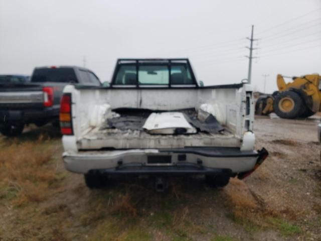 2005 GMC Sierra C2500 Heavy Duty