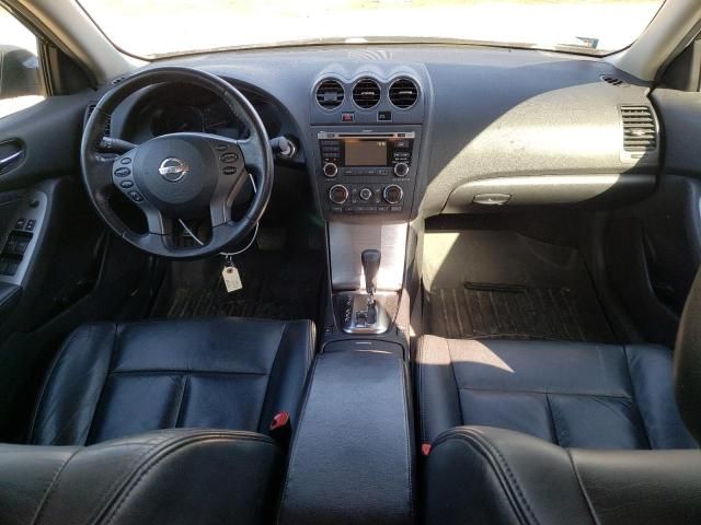 2010 Nissan Altima Base