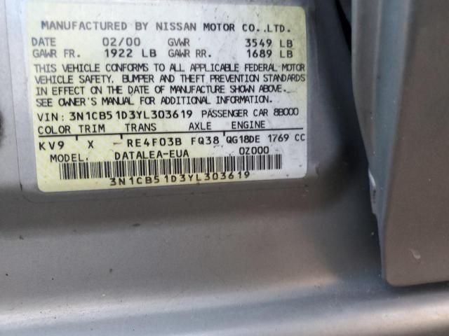 2000 Nissan Sentra Base