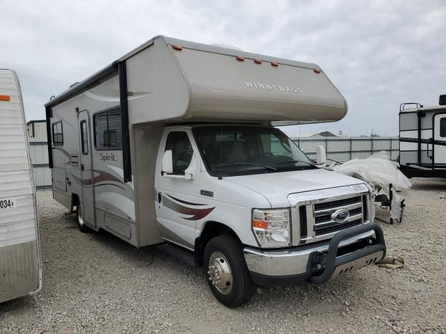 2014 Ford Econoline E350 Super Duty Cutaway Van