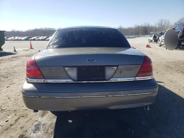 2000 Ford Crown Victoria Police Interceptor