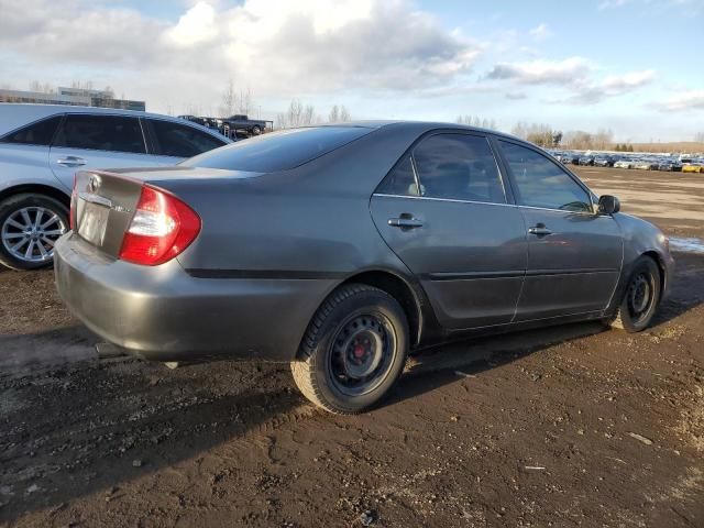 2004 Toyota Camry LE