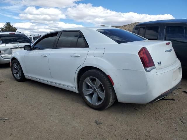 2019 Chrysler 300 Touring