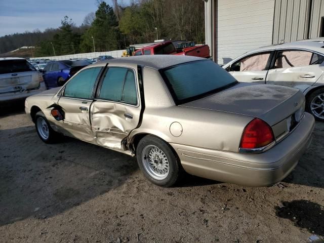 1999 Ford Crown Victoria LX