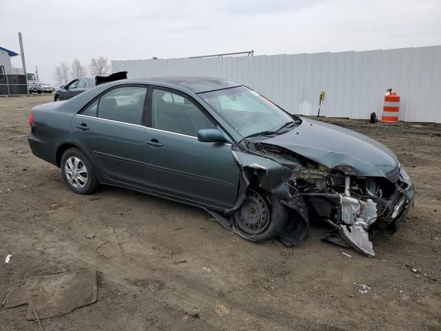 2004 Toyota Camry LE