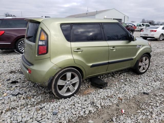 2011 KIA Soul +