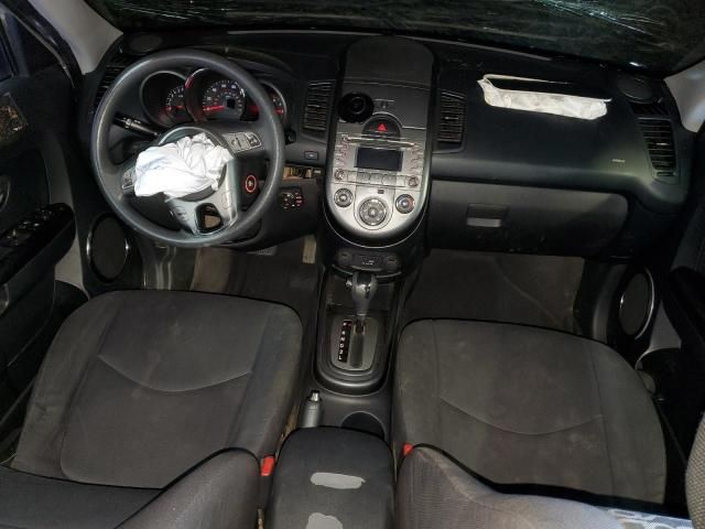 2010 KIA Soul +