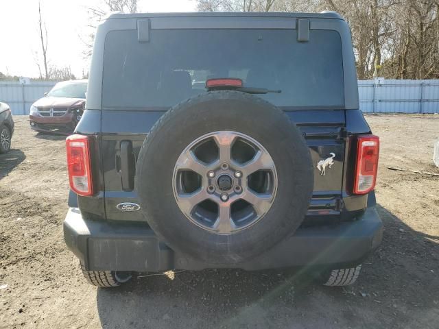 2021 Ford Bronco Base