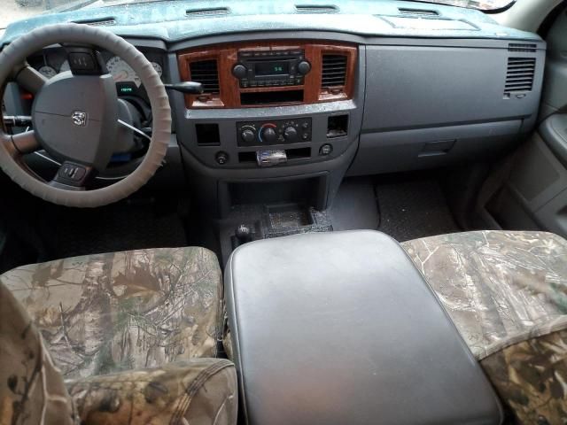 2006 Dodge RAM 2500 ST