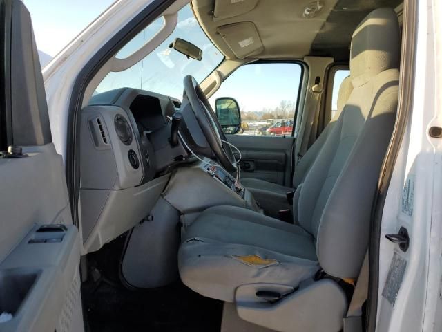 2009 Ford Econoline E350 Super Duty Van