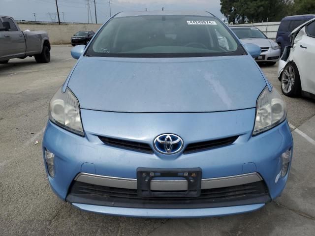 2014 Toyota Prius PLUG-IN