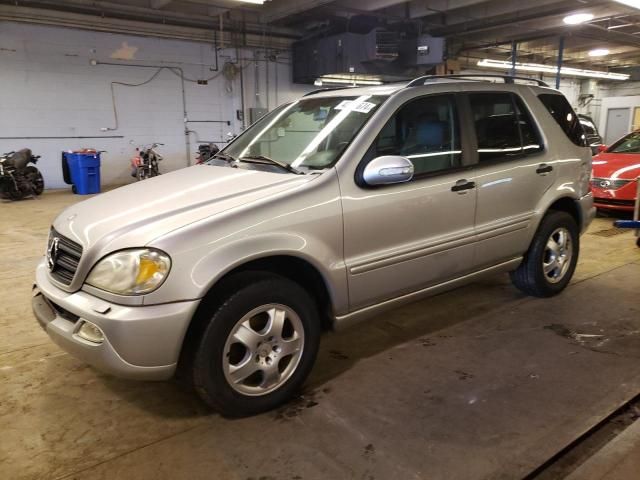 2002 Mercedes-Benz ML 320