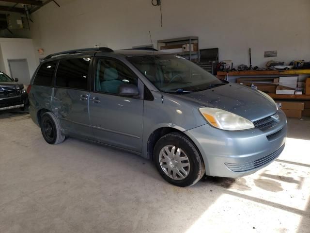 2005 Toyota Sienna CE