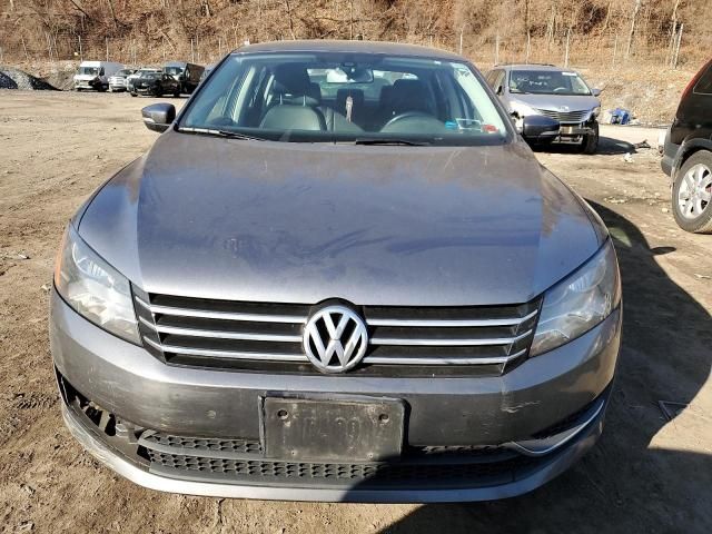 2014 Volkswagen Passat S