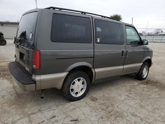 2004 GMC Safari XT