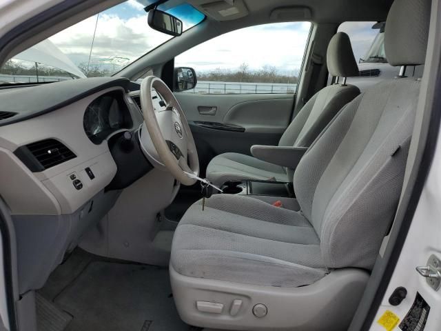 2012 Toyota Sienna LE