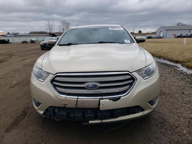 2018 Ford Taurus SEL