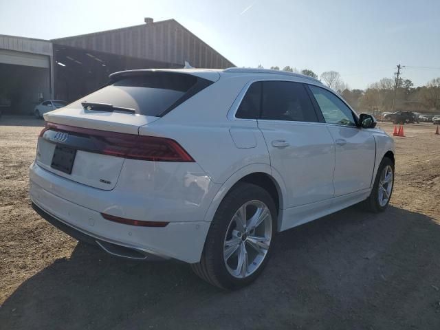 2023 Audi Q8 Premium