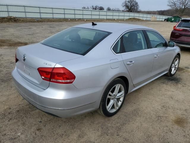 2013 Volkswagen Passat SEL