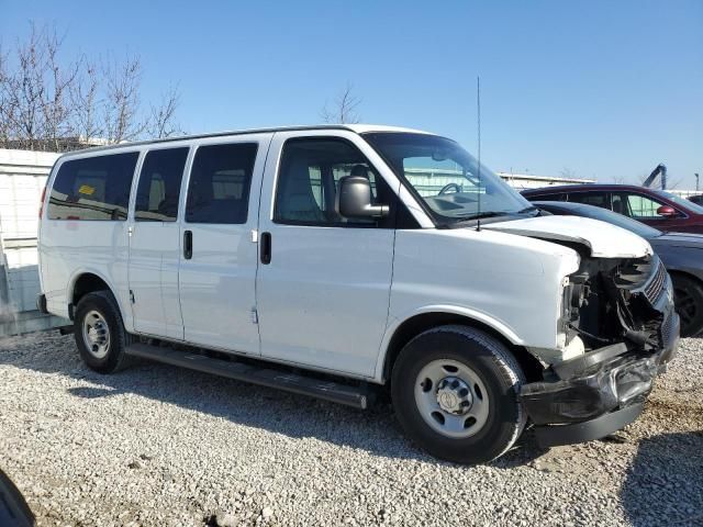 2017 Chevrolet Express G2500 LS