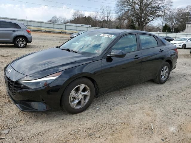 2021 Hyundai Elantra SE