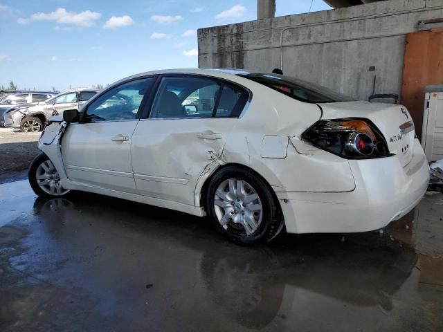 2010 Nissan Altima Base