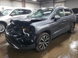 Salvage cars for sale from Copart Elgin, IL: 2022 Volkswagen Taos SE