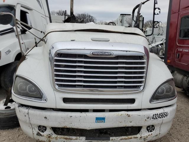 2016 Freightliner Conventional Columbia