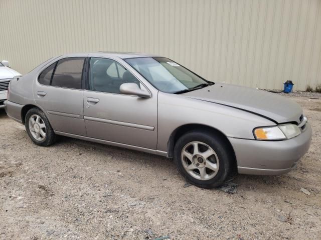 1999 Nissan Altima XE