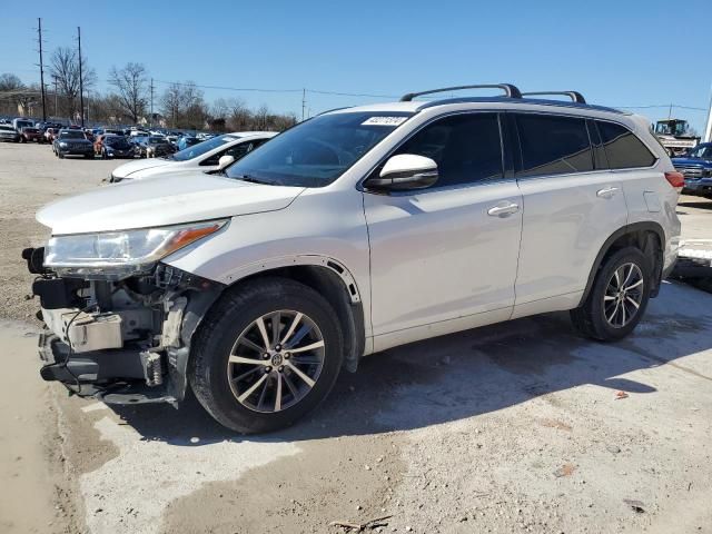 2018 Toyota Highlander SE