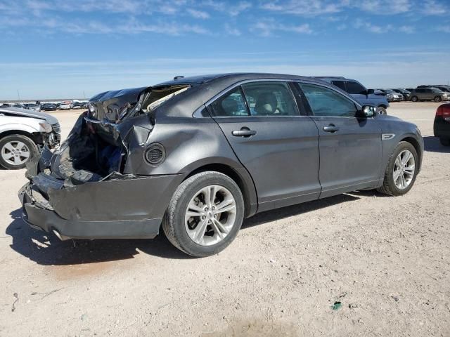 2015 Ford Taurus SE