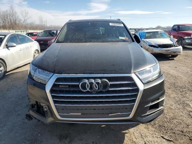 2019 Audi Q7 Premium Plus