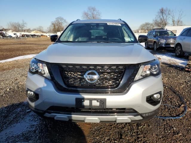 2020 Nissan Pathfinder SL