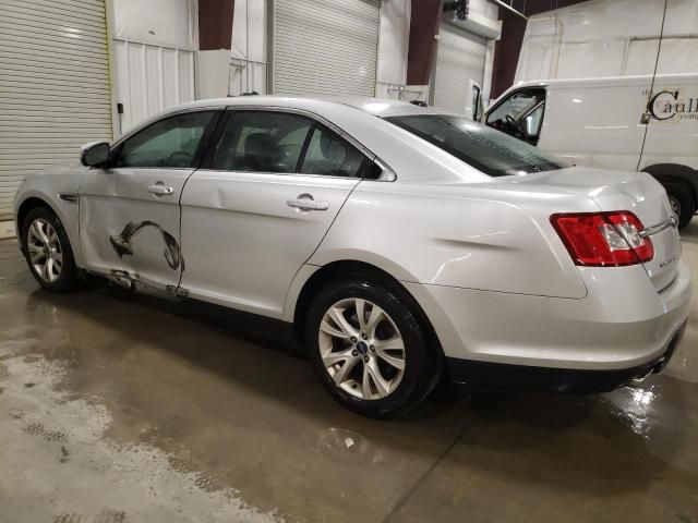 2010 Ford Taurus SEL