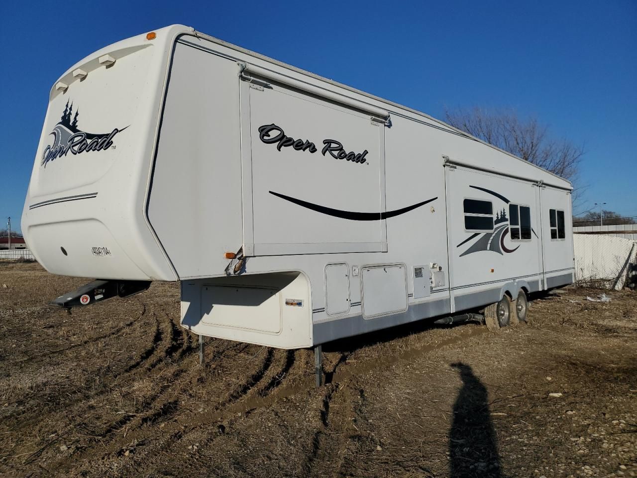 2005 pilgrim travel trailer value