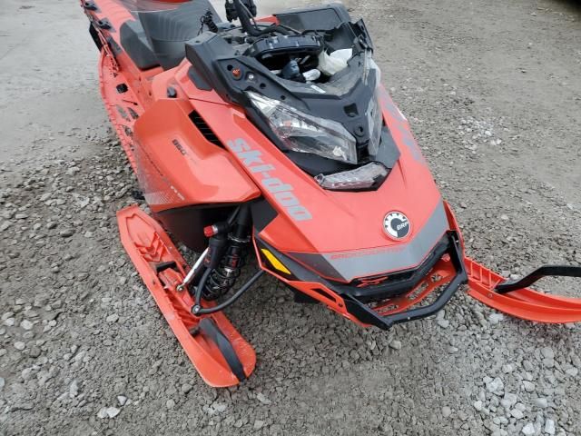 2019 Skidoo Backcountr