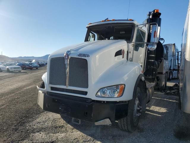 2019 Kenworth Construction T400